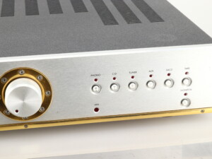 Musical Fidelity A3CR Pre Amplifier - Image 12