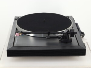 Linn Axis Turntable / Denon DL110 MC Cartridge - Image 3