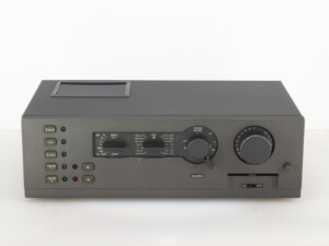 Quad 44 Pre Amplifier