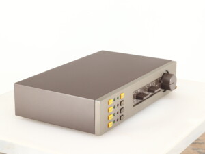 Quad 34 Pre Amplifier - Image 9