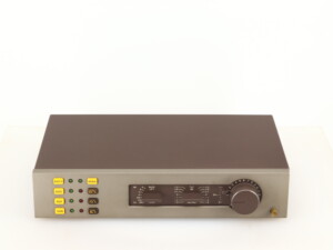 Quad 34 Pre Amplifier - Image 12