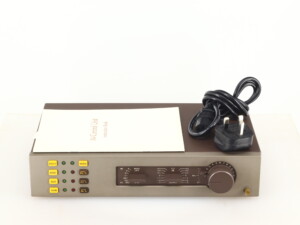 Quad 34 Pre Amplifier - Image 13