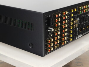 Arcam DiVA AVP700 Processor - Image 7
