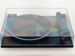 Rega Planar 2 Turntable / Nagaoka MP110 Cartridge - Gloss Black - Image 7