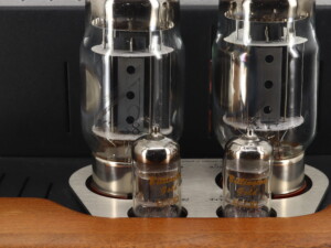 Unison Research S2K Integrated Amplifier - Image 11