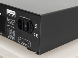 Audia Flight FL3 S Integrated Amplifier - Black - Image 10