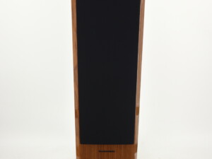Dynaudio Focus 30 XD Active Floorstanding Speakers - High Gloss Walnut - Image 6