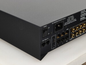 Linn Akurate Kontrol Pre Amplifier - Black - Image 9