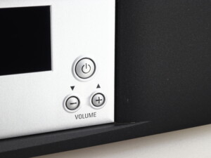Linn Akurate Kontrol Pre Amplifier - Black - Image 12