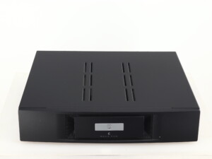 Linn Majik 140 Aktiv Floorstanding Speakers / Linn Majik 4100 Power Amplifiers - Black - Image 10