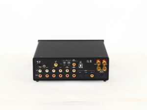 Pro-Ject MaiA DS Integrated Amplifier - Black - Image 4