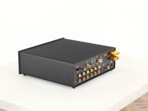 Pro-Ject MaiA DS Integrated Amplifier - Black - Image 8