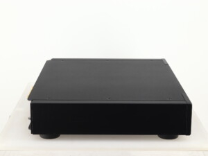 Rega Elex-R Integrated Amplifier - Image 5