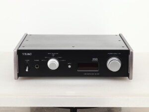 Teac UD-501 Digital Analogue Converter - Black - Image 2