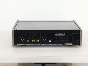 Teac UD-501 Digital Analogue Converter - Black - Image 4