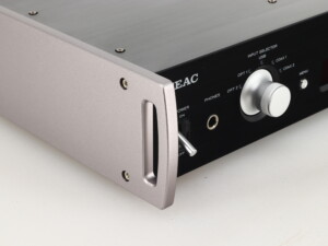Teac UD-501 Digital Analogue Converter - Black - Image 7