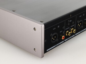 Teac UD-501 Digital Analogue Converter - Black - Image 9