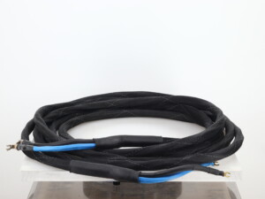 Synergistic Research Resolution Reference Speaker Cables 9.0m Pair