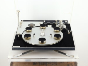 Michell Reference Electronic Transcription Turntable / Focus Tonearm